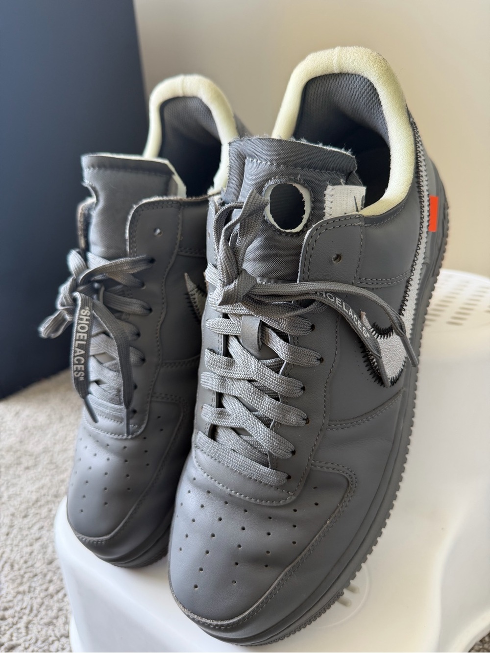 Nike Men's Gray Off-White x Air Force 1 Low Sneakers Make Offer!!! - Picture 8 of 10